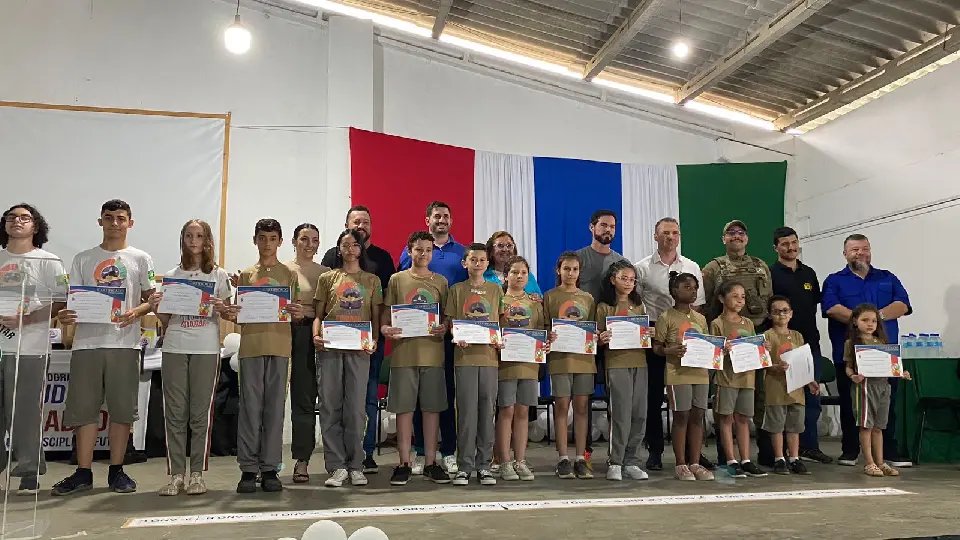 PM realiza solenidade de encerramento do Programa Estudante Cidadão