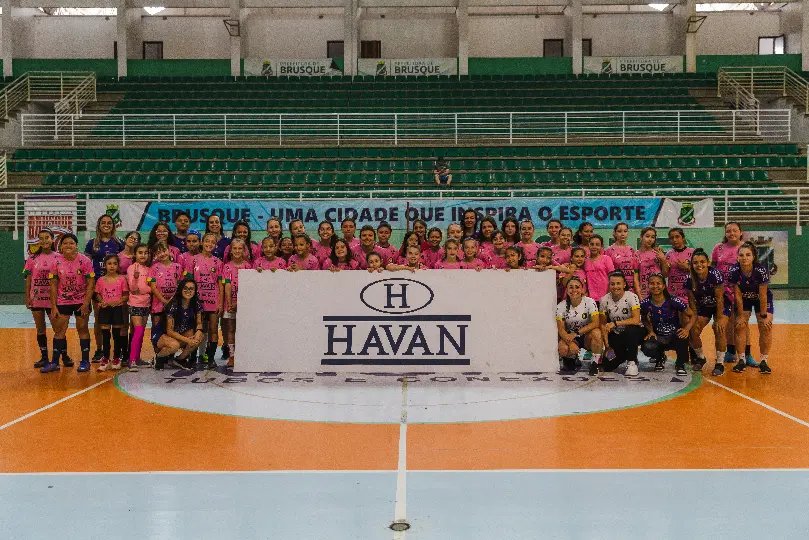 Barateiro Futsal realiza evento festivo de fim de ano com as escolinhas