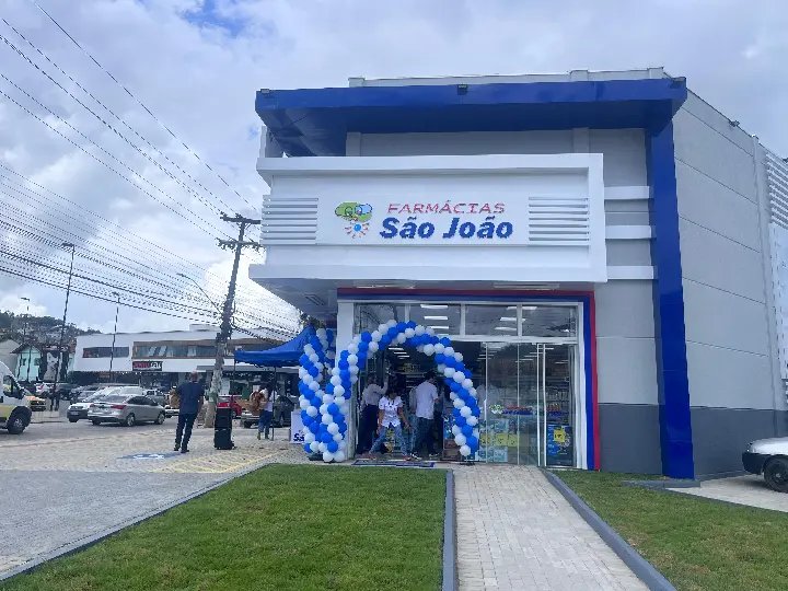 Nova unidade da Farmácia São João é inaugurada na Santa Terezinha 