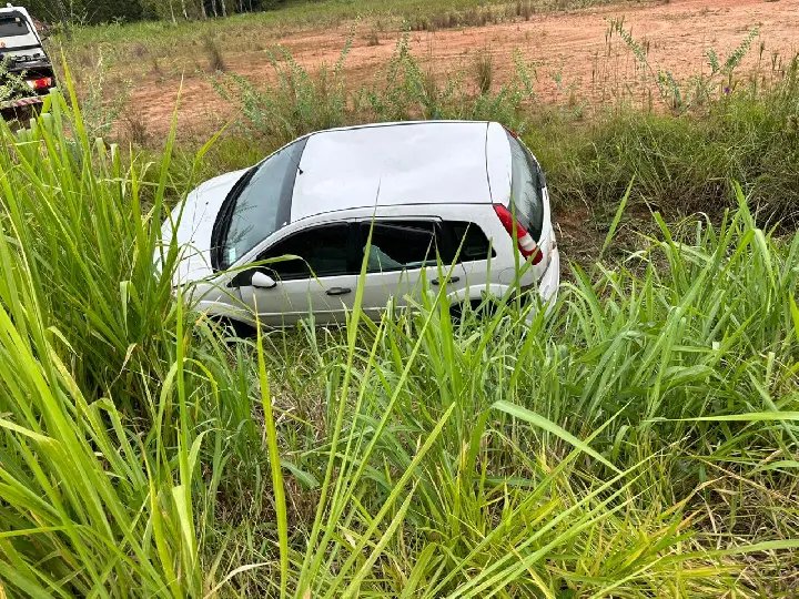 Saída de pista deixa uma pessoa ferida na rodovia SC-410