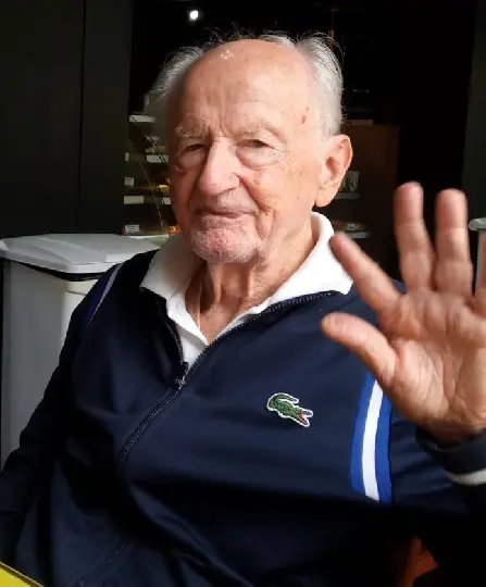 Morre, aos 95 anos, Kurt Schlösser