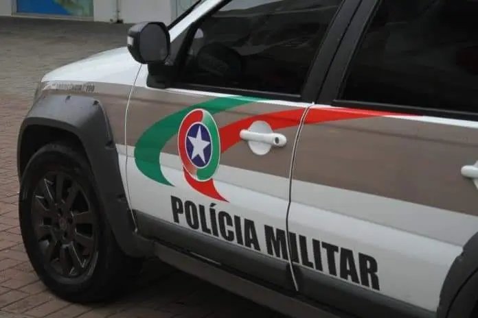 Minutos após ser solto em audiência, ladrão é preso furtando os Bombeiros