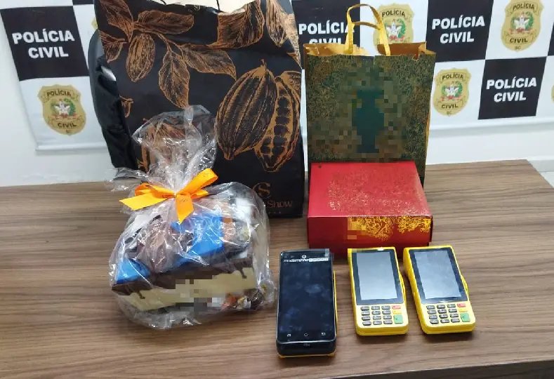 Polícia prendem em flagrante homem que tentava dar o golpe do presente