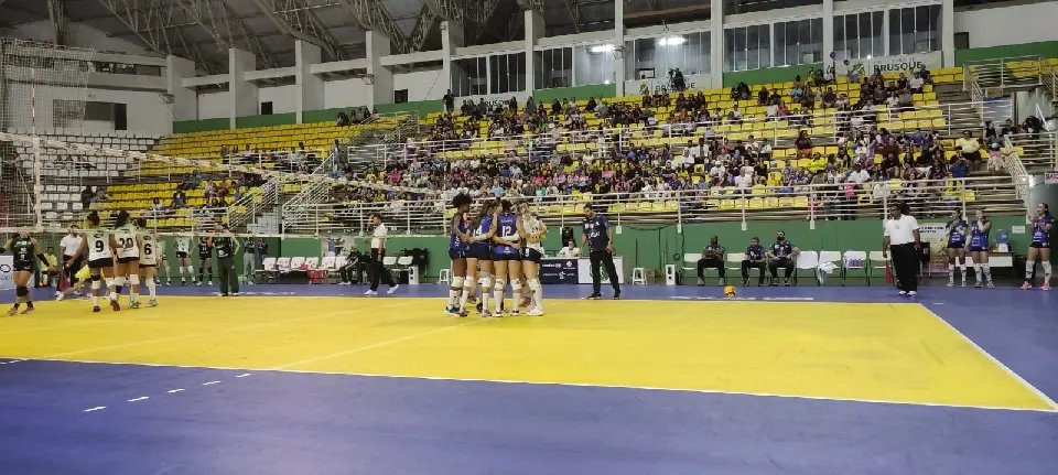 Abel Moda vôlei vence em casa e mantém 100% na Superliga