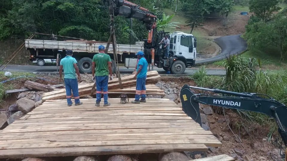 Mais de 30 pontes em Brusque recebem reparos