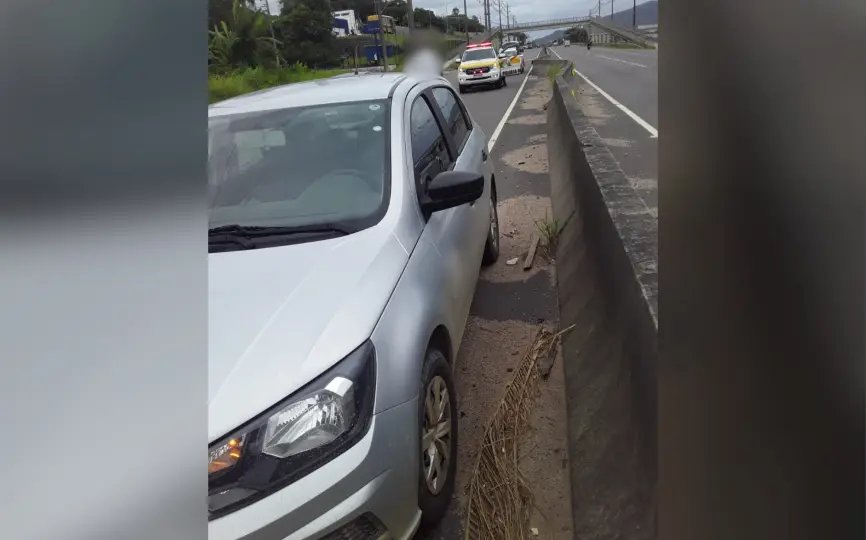 Ciclista fica ferida após acidente na rodovia Antônio Heil 