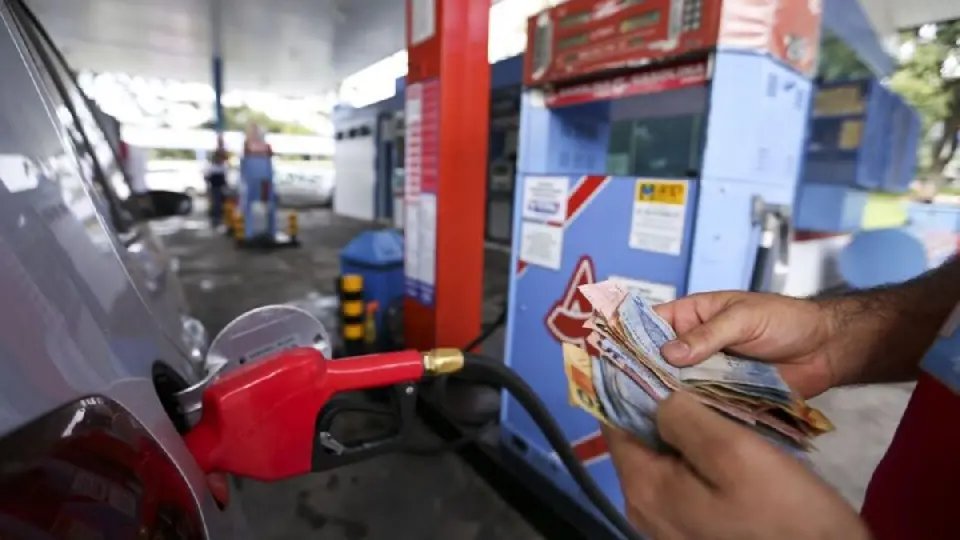Brusque tem a gasolina mais cara de Santa Catarina