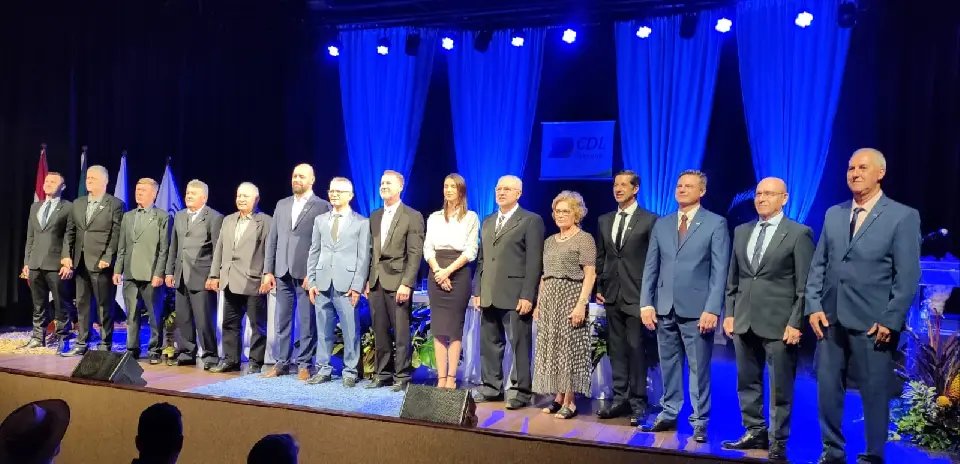 CDL de Brusque empossa nova diretoria