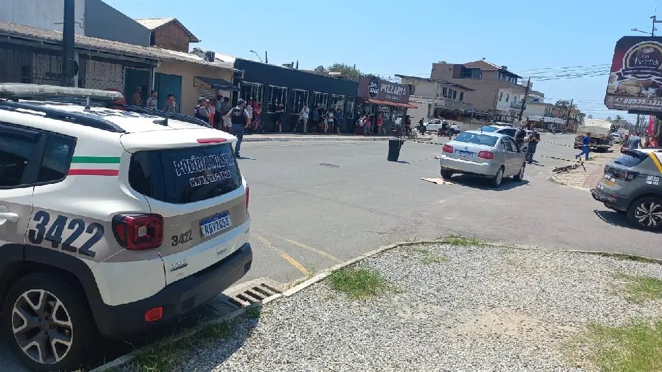 Menino de 12 anos morre atropelado por caminhão em Itajaí 