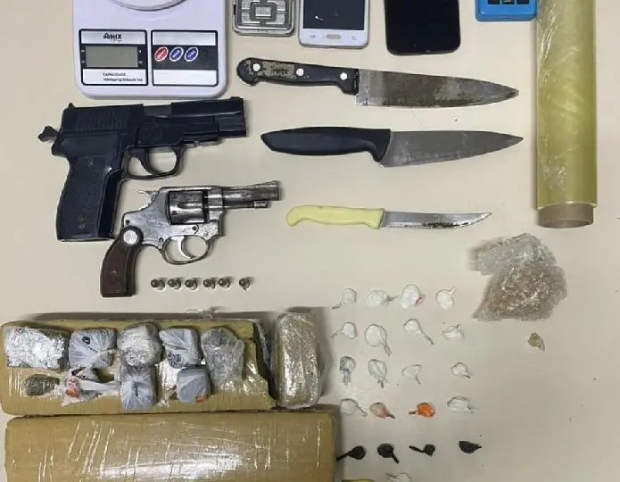 PM divulga imagem da droga apreendida com jovem no Steffen