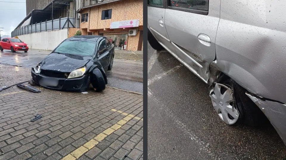 Carro capota após colisão com outro veículo em Brusque 