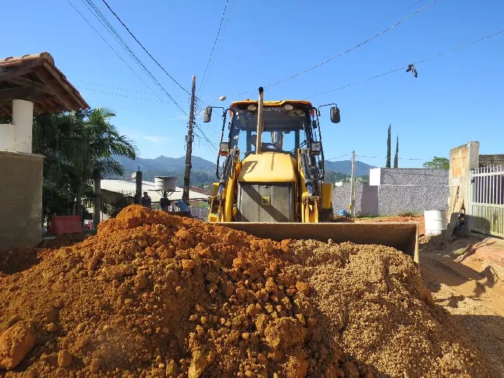 Obras da rua Augusto Bento de Mello entram na reta final
