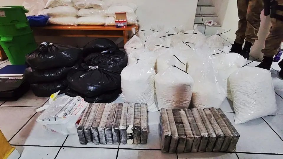 Polícia apreende R$ 11 milhões em cocaína em Balneário Camboriú