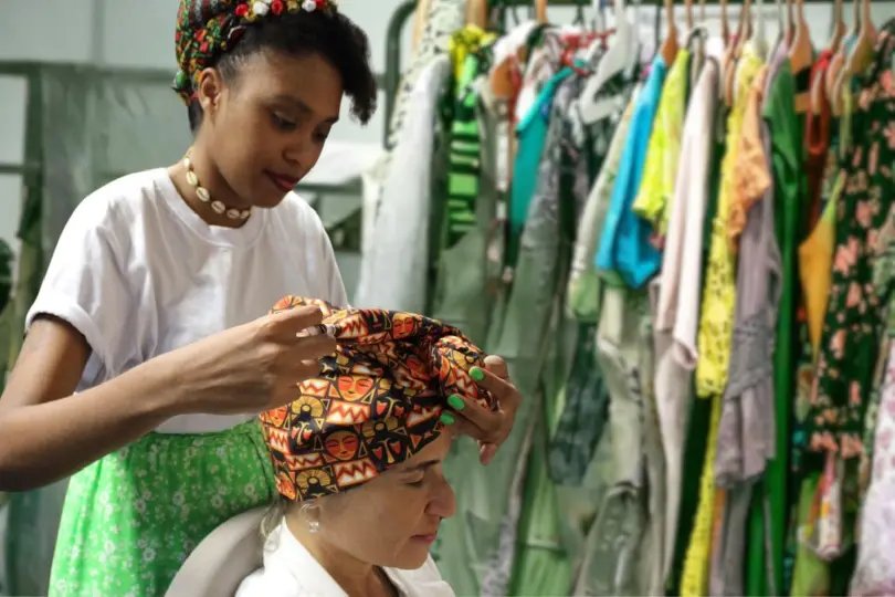 Projeto vai ofertar capacitação para cuidados com cabelos afros 