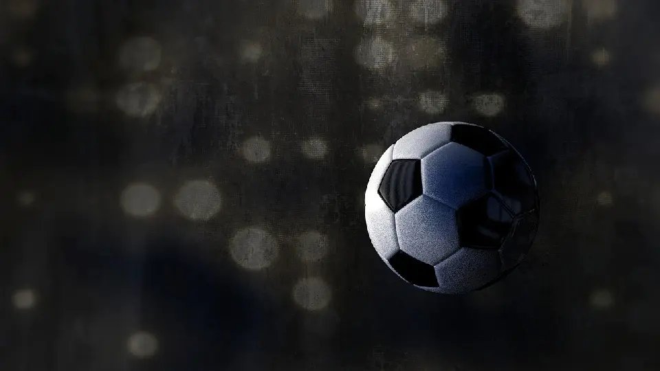 Homem mata vizinho após bola de futebol cair no quintal