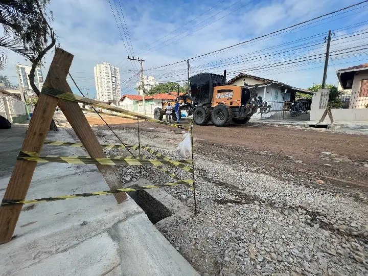 Avançam as obras de macrodrenagem na Bacia Victor Meirelles