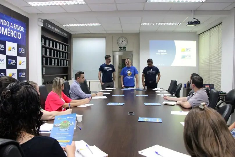 CDL realiza treinamento com associados sobre sistema SPC