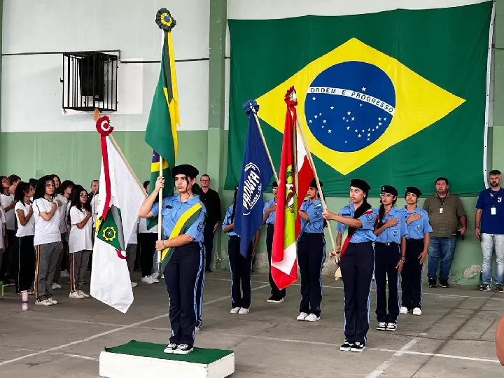 Programa Municipal de Escolas Cívico-Militares é lançado