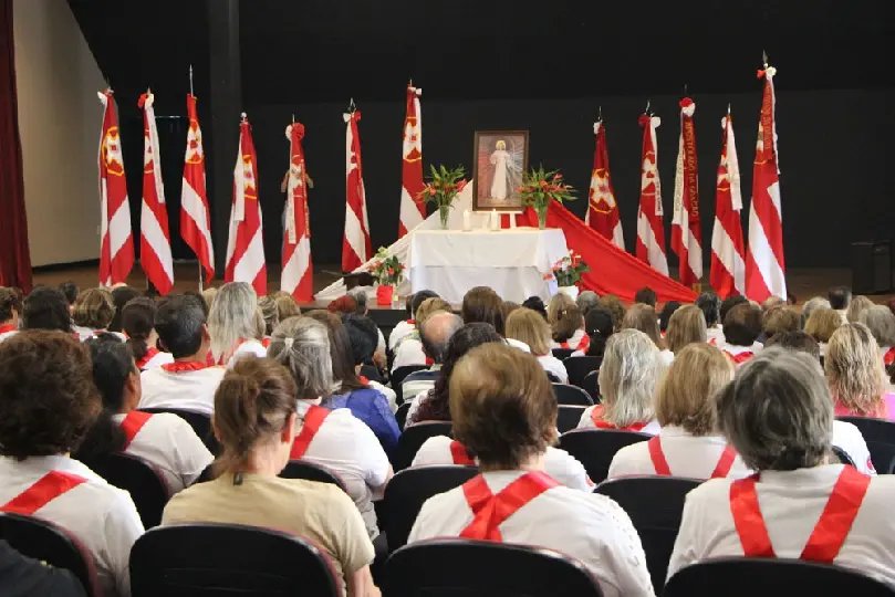 Paróquia São Luís Gonzaga celebra Tarde da Misericórdia