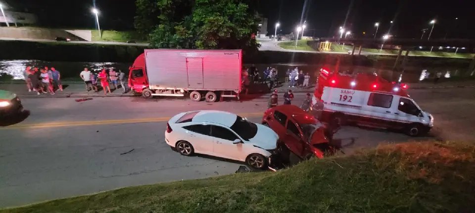 (VIDEO) Veja imagens do local do acidente com morte na beira rio