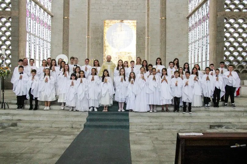 Paróquia São Luís Gonzaga inicia celebrações de Primeira Comunhão