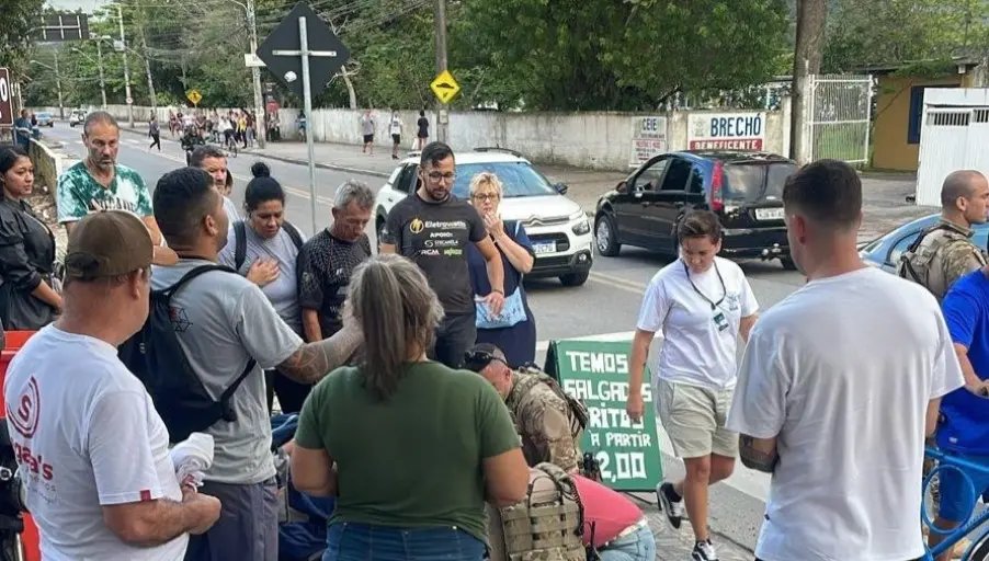 Menino de três anos morre após ser atropelado por caminhão