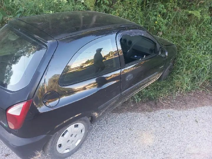 Acidente na rodovia envolve veículo de Brusque
