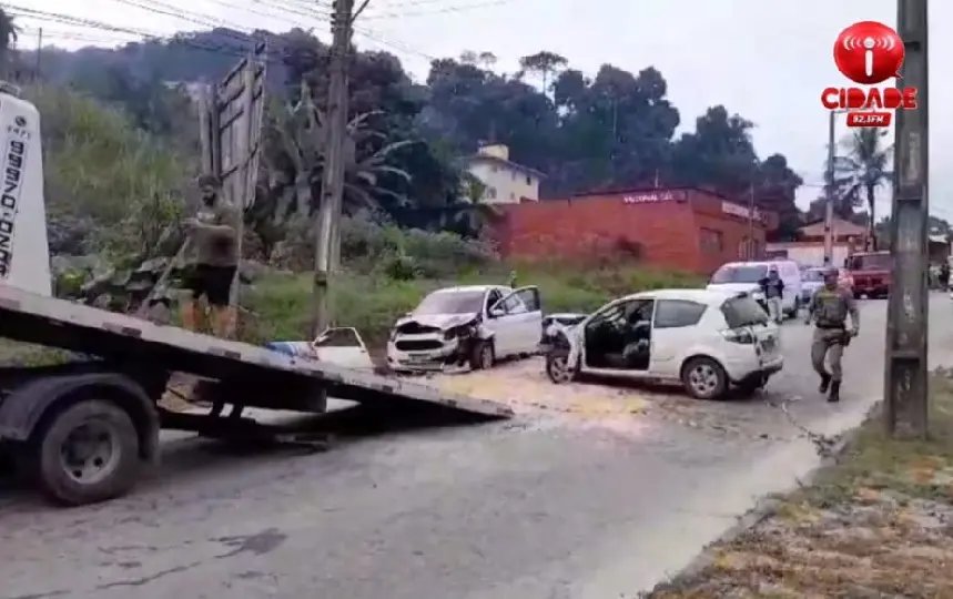 (VÍDEO) Colisão teria ocorrido por ultrapassagem indevida