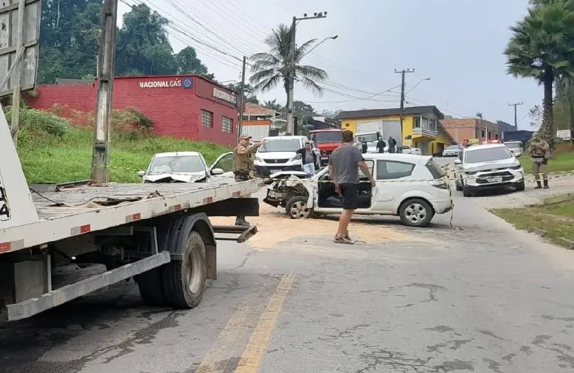 Bombeiros detalham situação das vítimas do acidente
