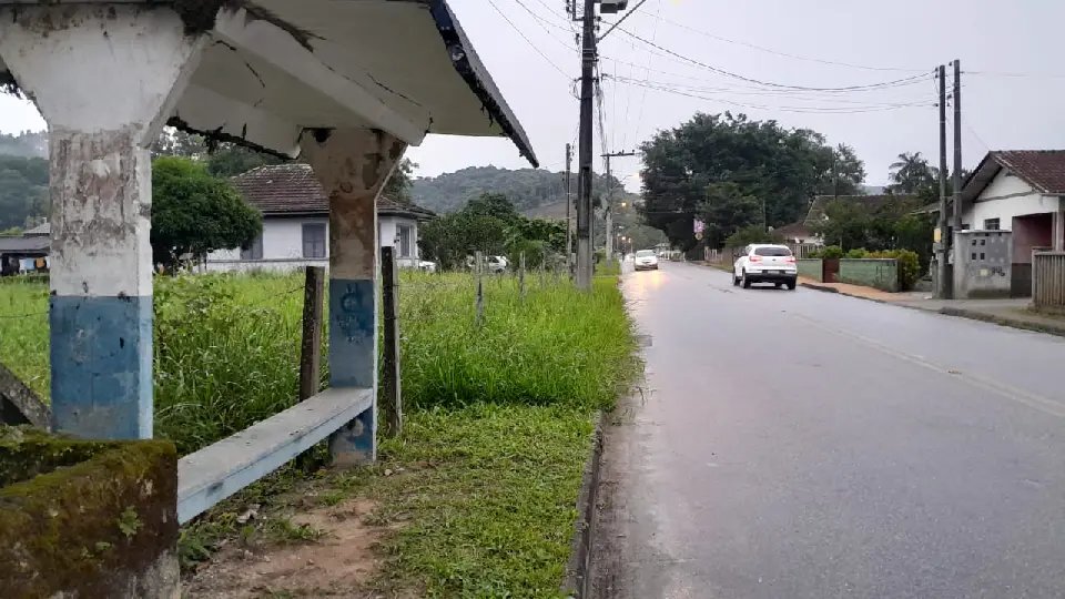 (VIDEO) Moradores se sentem esquecidos pela administração municipal
