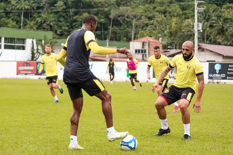 Quadricolor parte para primeira viagem na Série B