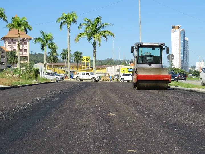 Obras das novas vias de acesso à Antônio Heil e Beira Rio chegam a fase final