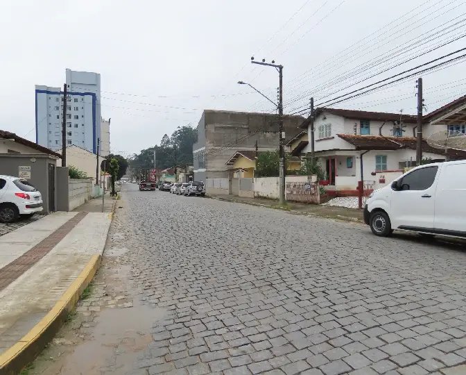 Mau tempo: obras na Victor Meirelles são adiadas 