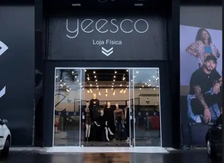 A Yeesco continua funcionando NORMALMENTE, tanto como e-commerce, quanto lojas físicas
