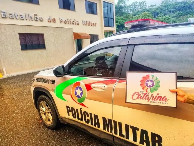 Descumprimento de medida protetiva prende homem