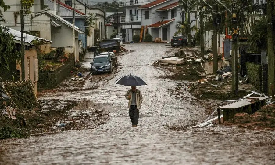 Há mais de 80 mil desabrigados no Rio Grande do Sul