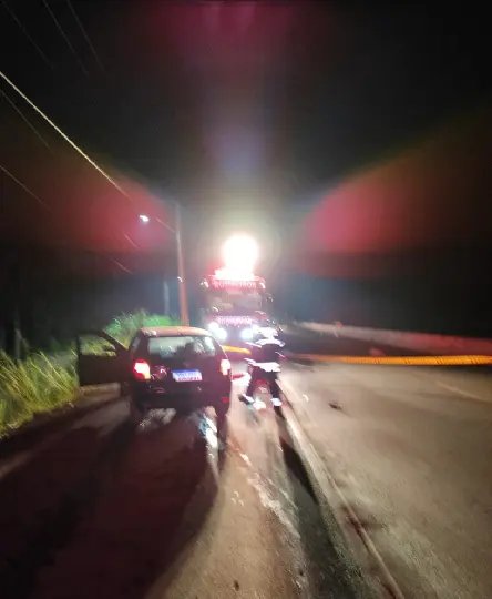 Colisão contra guard rail mata condutor em Gaspar