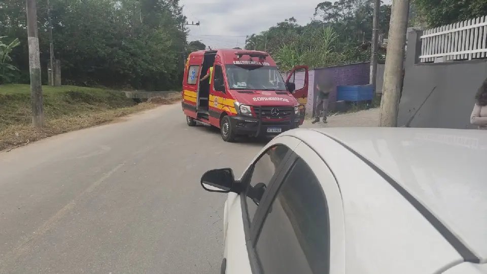  Acidente em Brusque deixa mulher ferida