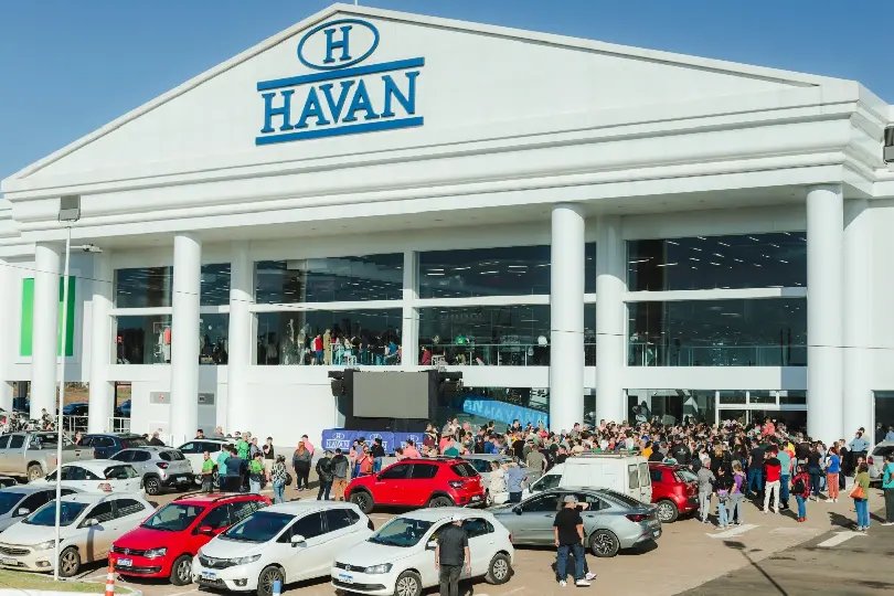 Havan reabre megaloja em Lajeado em meio a muita emoção