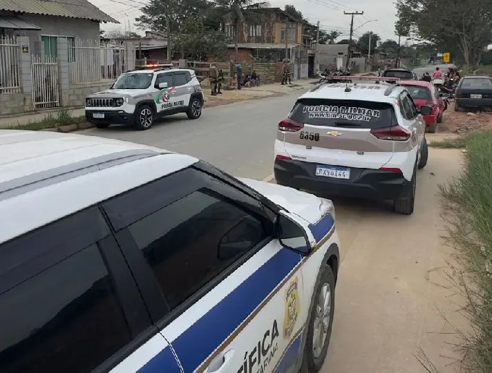 Polícia investiga execução a tiros de jovem de 22 anos