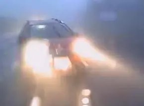 (VIDEO) Câmera dentro de carro flagra acidente que resultou em uma morte