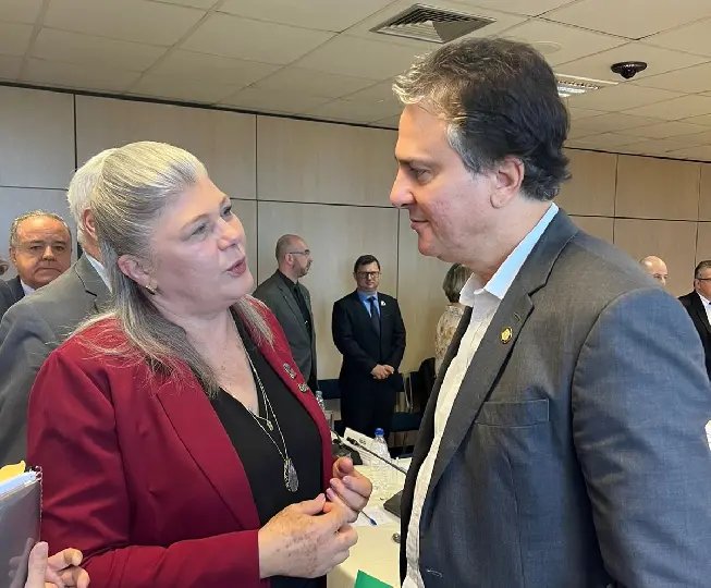 Reitora da UNIFEBE participa de reunião com o Ministro da Educação 
