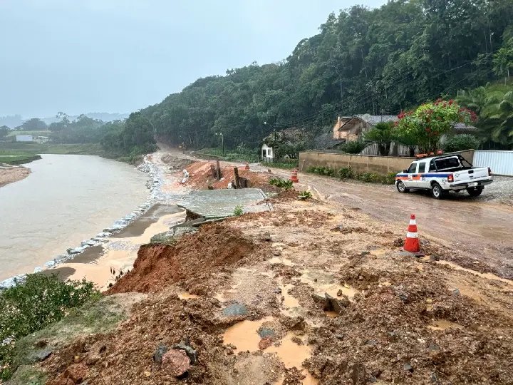 Defesa Civil alerta para chuva persistente e volumosa