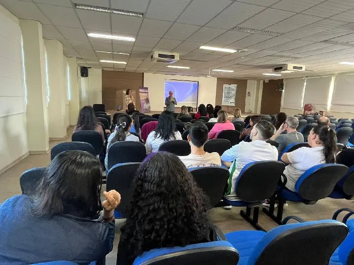 Trabalhadores do Vestuário aprovam reivindicações da Campanha Salarial