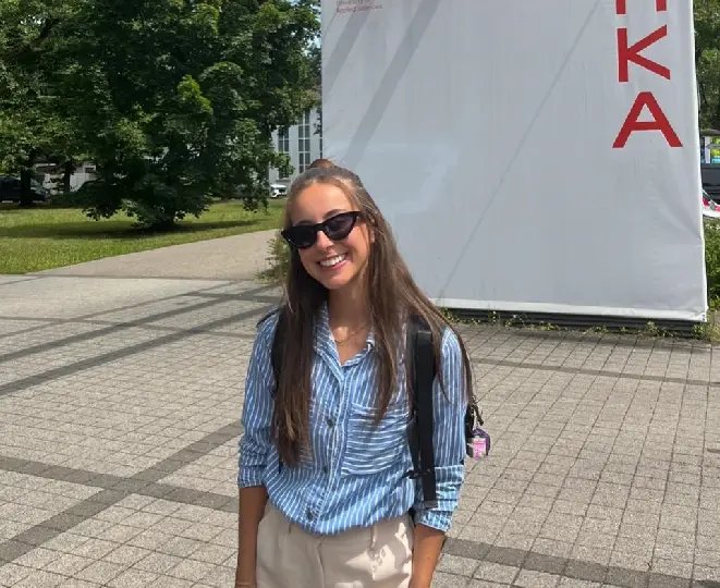 Acadêmica da UNIFEBE realiza pesquisa na Alemanha