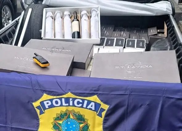 PRF apreende 250 garrafas de vinho importadas ilegalmente 