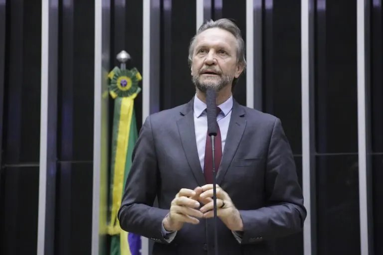 (VÍDEO) Recursos para obras no Vale do Itajaí está garantido, diz deputado