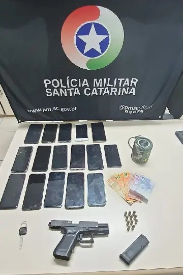 Suspeitos de cometerem roubos na região são presos