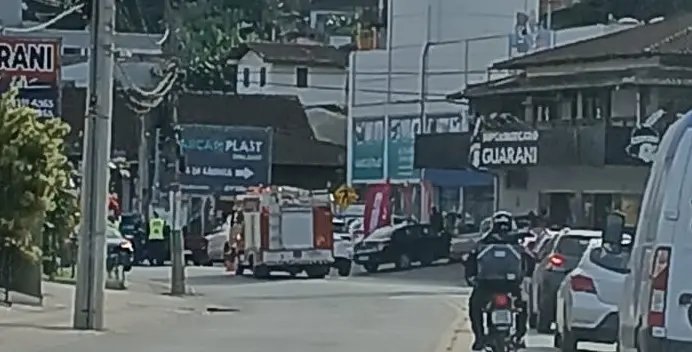 Homem é preso por embriaguez após atropelar idosa em Brusque