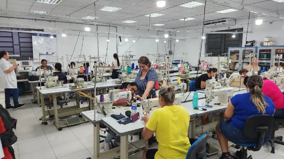 Abertas inscrições para Curso Gratuito de Costura Industrial do SINDIVEST